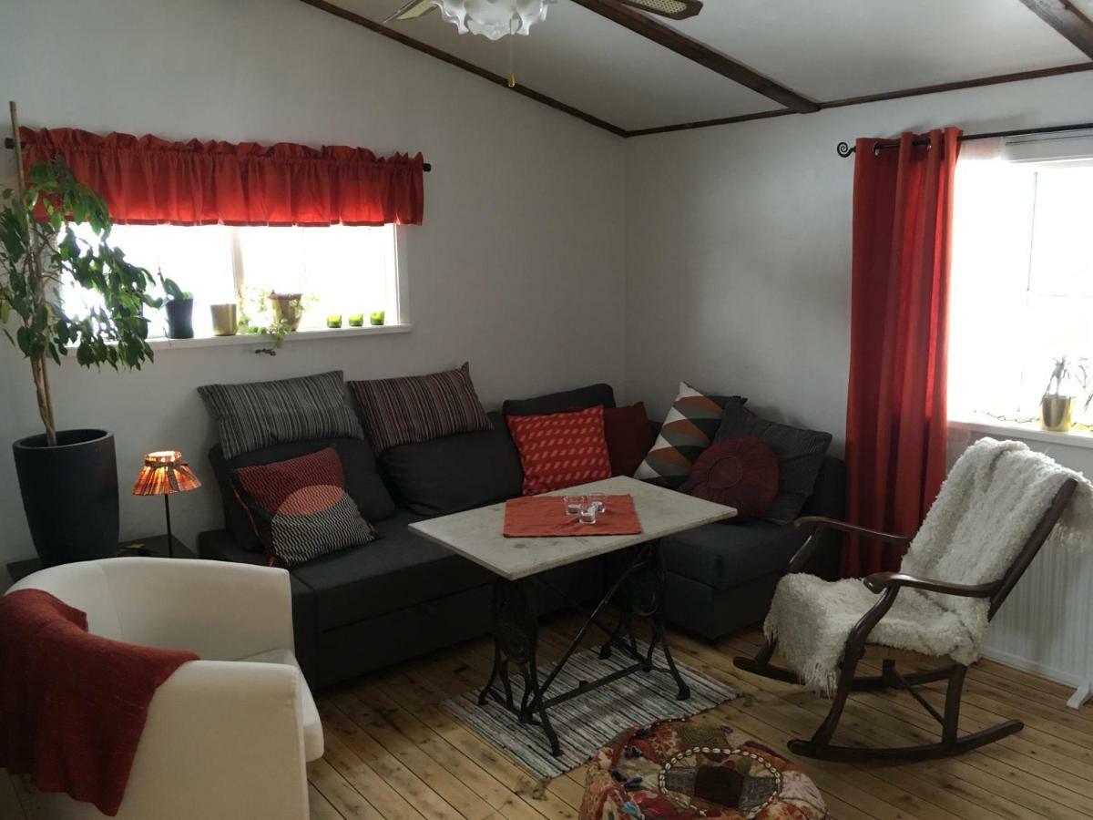 Отель Travad Nybo Lilla Huset Экстерьер фото